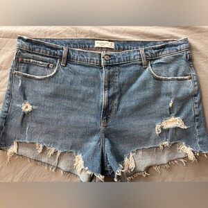 Abercrombie & Fitch The Mom Short High Rise Blue Distressed Jean Shorts Size 18